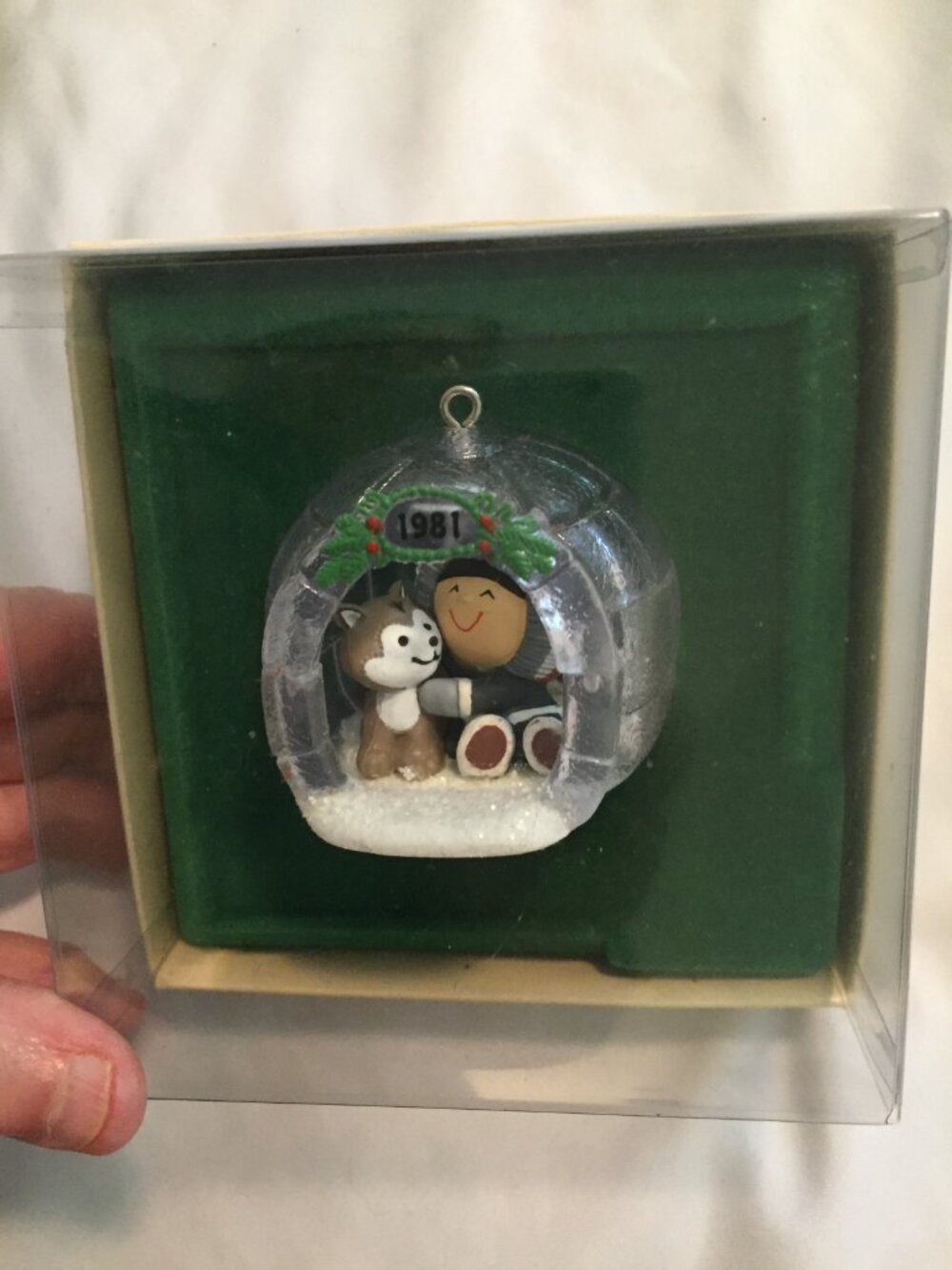 Hallmark Frosty Friends 1981 #2 Igloo Ornament w/Box Vintage Christmas Decor  No
